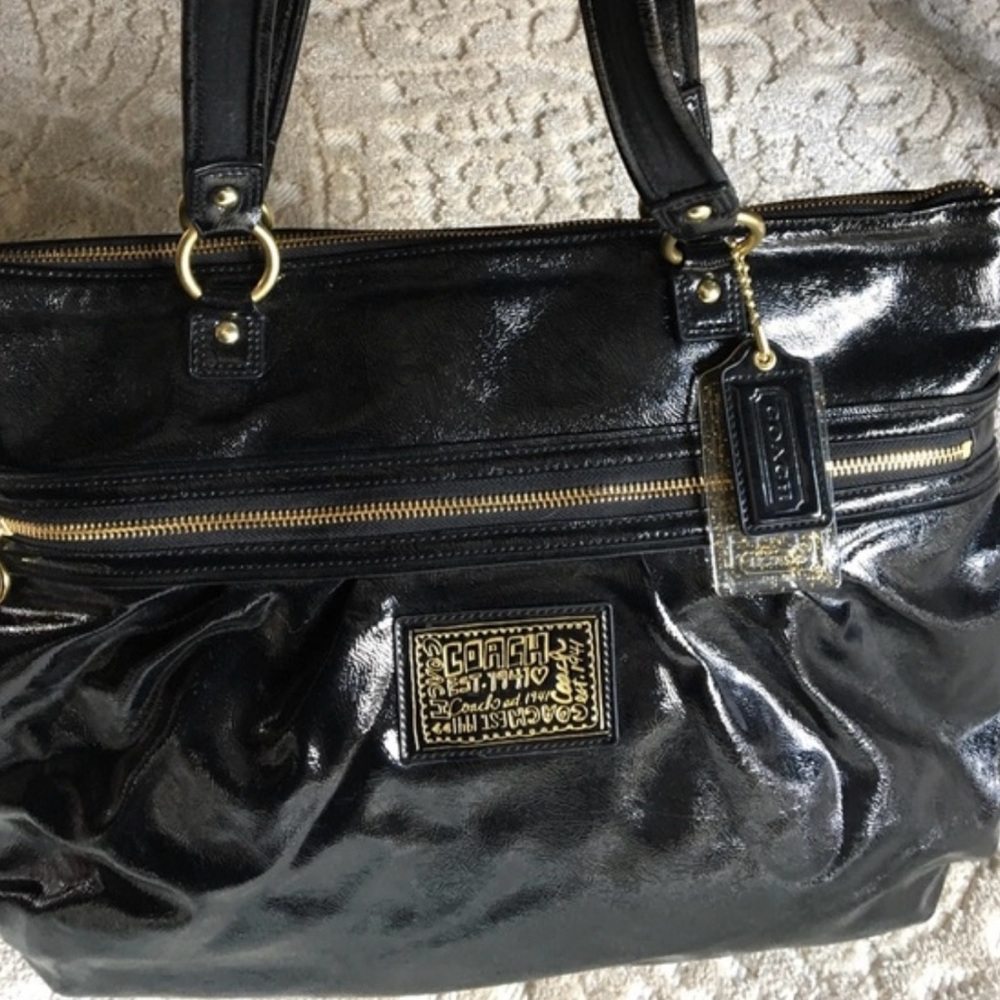 Coach Poppy Daisy Liquid Gloss Patent Leather shoulder bag